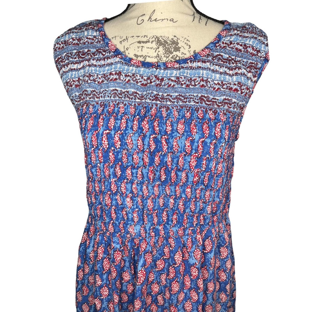 Expressions Catalog Woman’s Smocked Maxi Dress Floral Paisley Print Size L